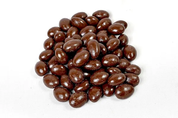 The_Almond_Store_Chocolate_Coated_Roasted_Almonds_500_Gm