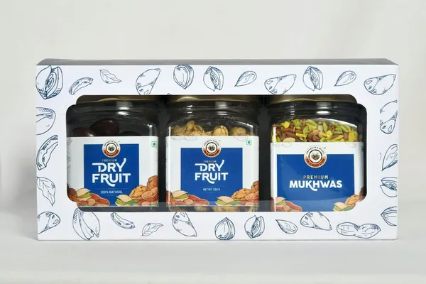 The_Almond_Store_Momentzz_Gift_Box_Chocolate_Almonds_Cashews_Mukhwas_345_Gm