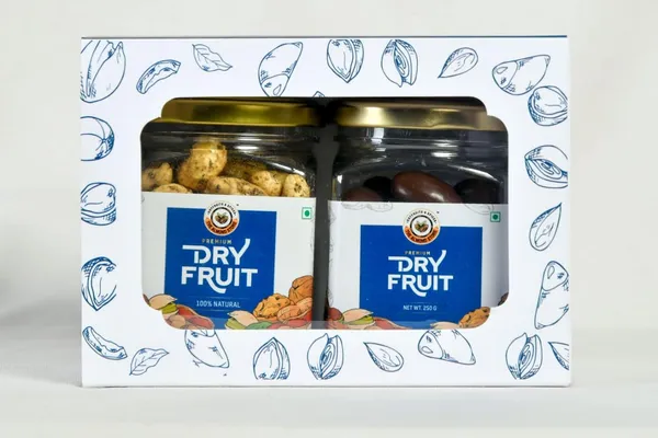 The_Almond_Store_Momentzz_Gift_Box_Chocolate_Almonds_And_Black_Pepper_Cashews