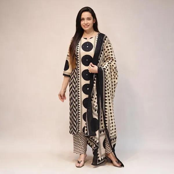 Vedika'S_Polka_Black_Kurta_Set