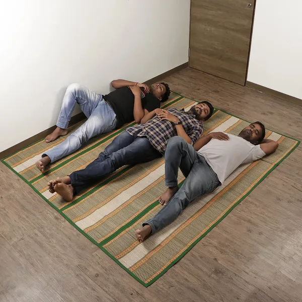 Madurkathi_Sleeping_Mat