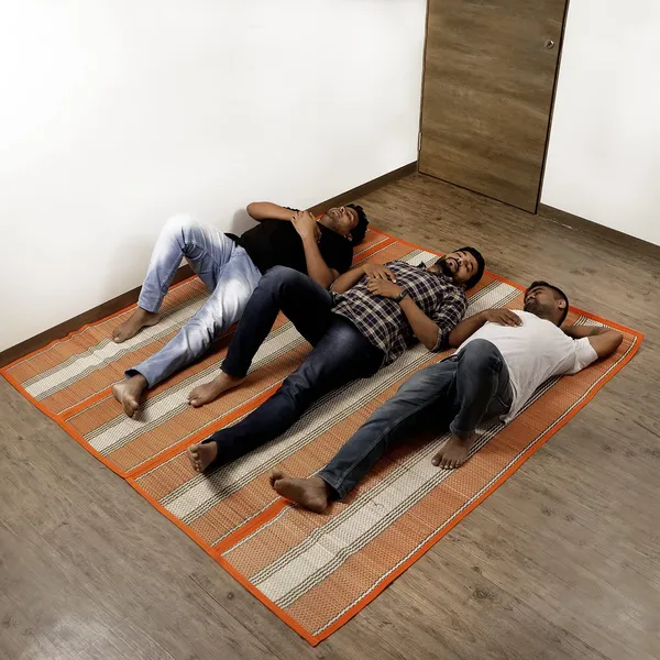 Madurkathi_Sleeping_Mat