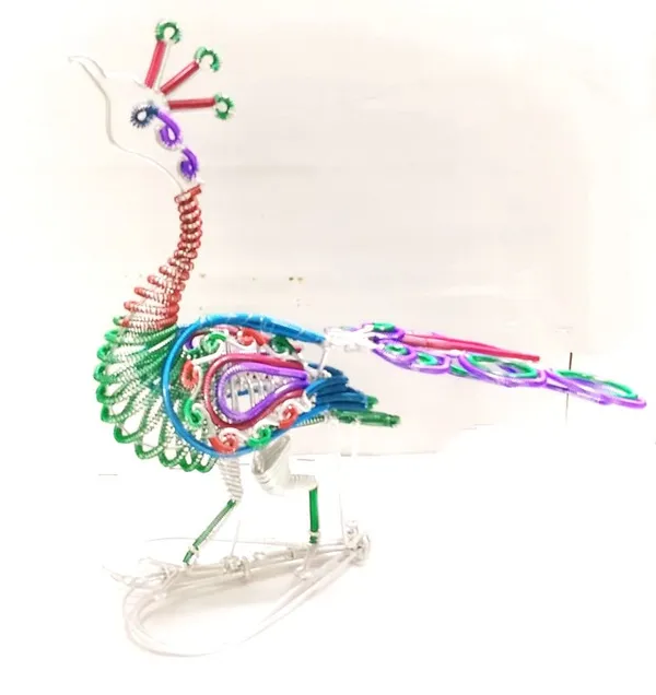 Metal_Peacock_Showpiece