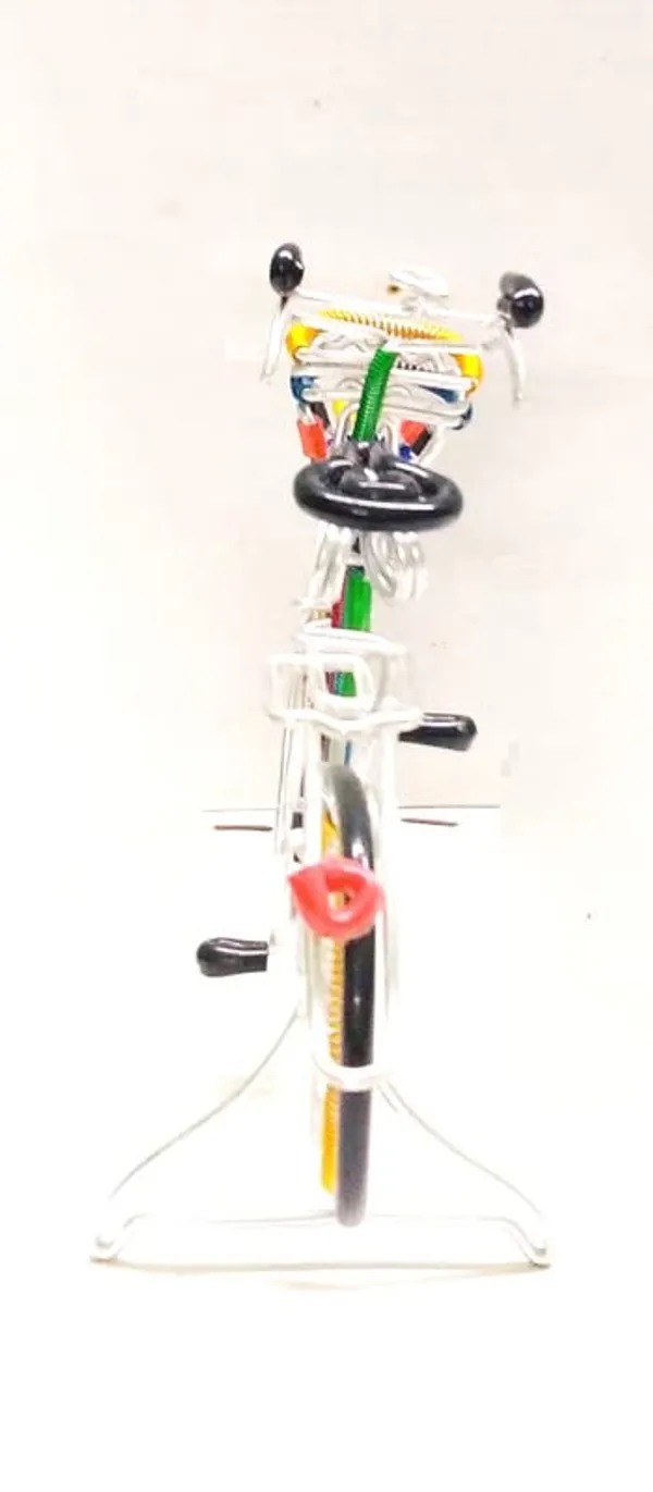 Metal_Cycle_Showpiece