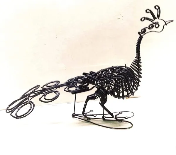 Metal_Peacock_Showpiece