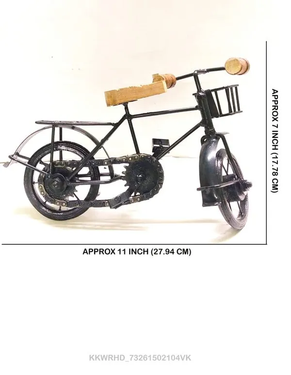 Metallic_Cycle_Showpiece