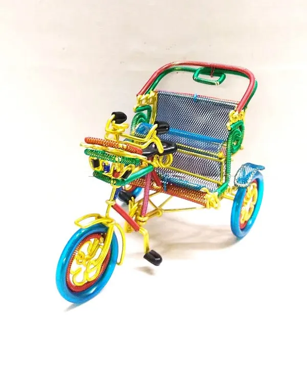 Metal_And_Wood_Rickshaw_Showpiece