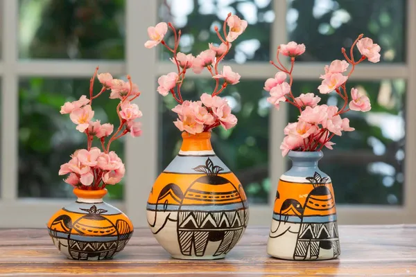 Terracotta_Madhubani_Printed_Flower_Vase