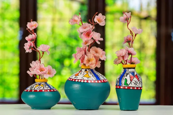 Wheel_Thrown_Terracotta_Warli_Printed_Vase