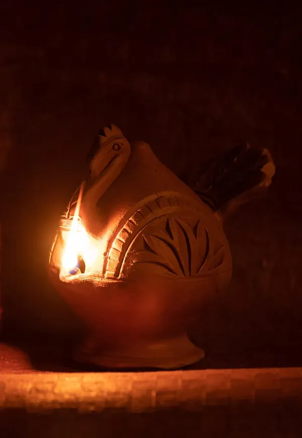 Terracotta_Peacock_Diya
