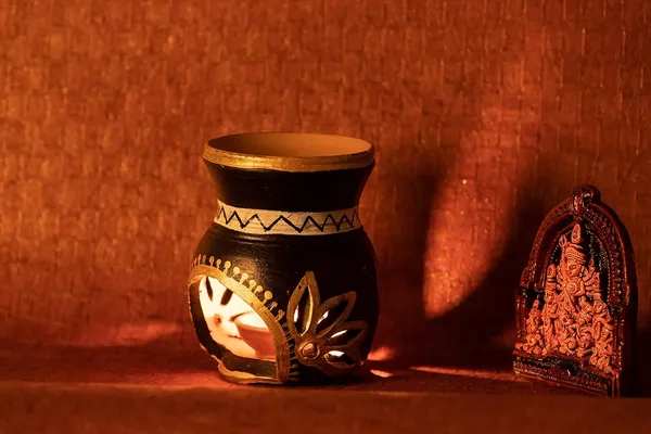 Terracotta_Oil_Diffuser_With_Idol