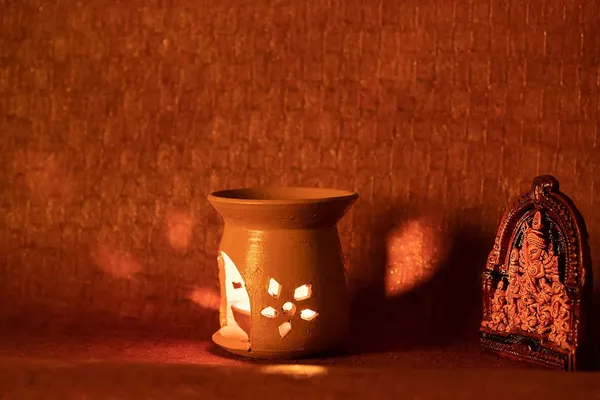 Terracotta_Oil_Diffuser_And_Idol_Set