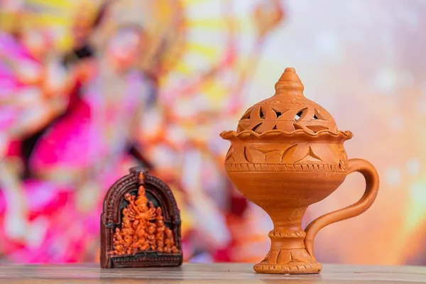 Terracotta_Dhunachi_With_Lid_And_Idol