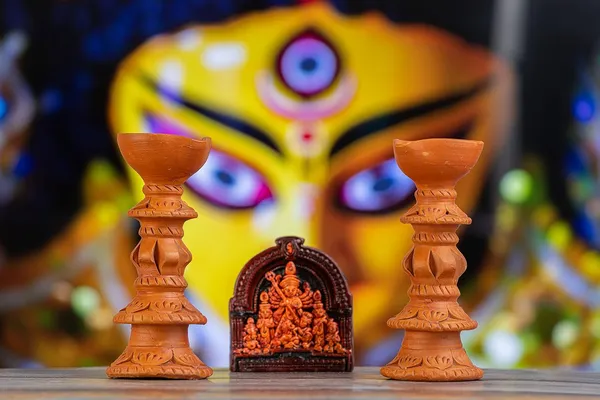 Terracotta_Stand_Diya_With_Durga_Idol
