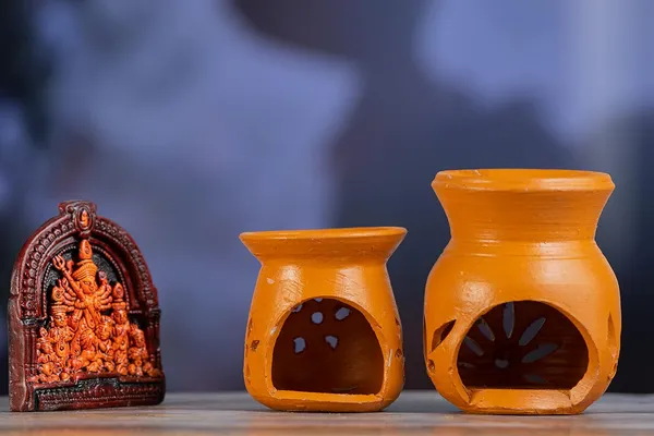 Terracotta_Oil_Diffuser_With_Idol