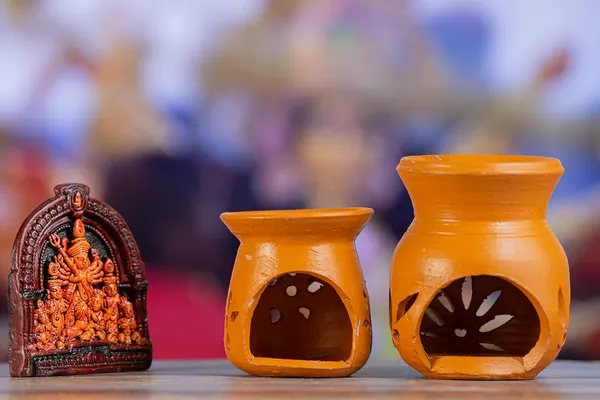 Terracotta_Oil_Diffuser_With_Idol