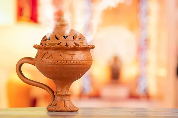 Terracotta_Dhunachi_With_Lid