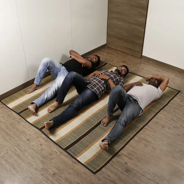 Madurkathi_Handwoven_Floor_Mat