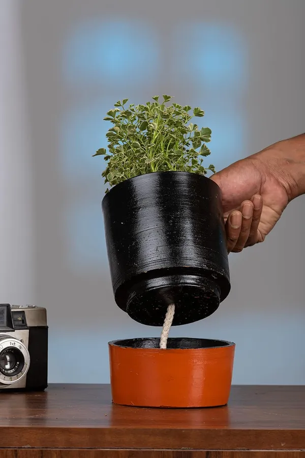 Terracotta_Self_Watering_Planter