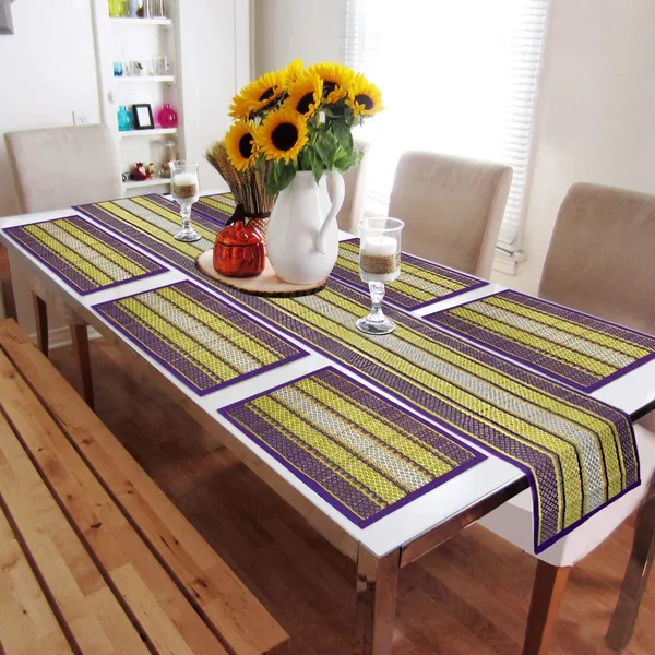 Handwoven_River_Grass_Dining_Table_Place_Mats_With_Runner