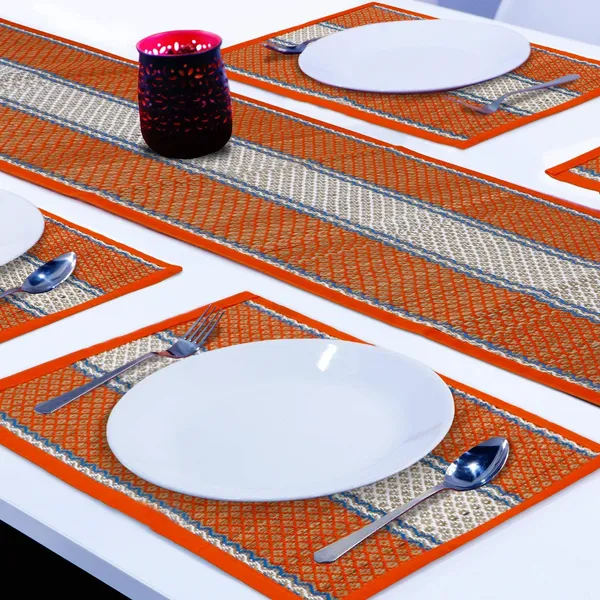 Handwoven_River_Grass_Dining_Table_Place_Mats_With_Runner