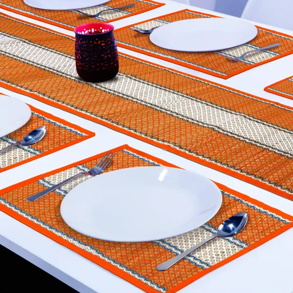 Handwoven_River_Grass_Dining_Table_Place_Mats_With_Runner