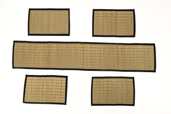 River_Grass_Dining_Table_Place_Mat_With_Runner