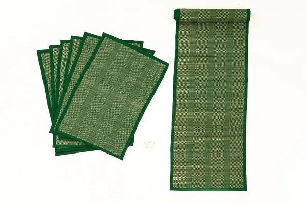 Handwoven_River_Grass_Dining_Table_Place_Mats_With_Runner