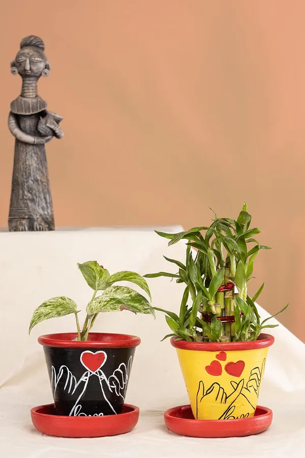 Terracotta_Planter_For_Indoor_Balcony_Garden