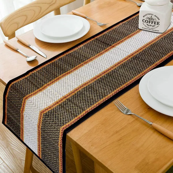 Madurkathi_Grass_Table_Runner