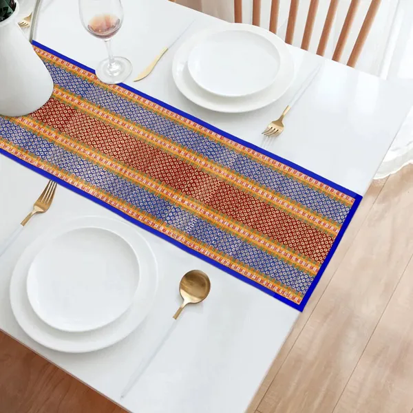 Madurkathi_Grass_Table_Runner