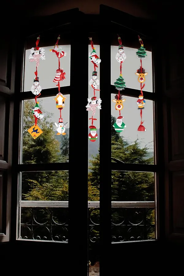 Terracotta_Window_Hanging_Set
