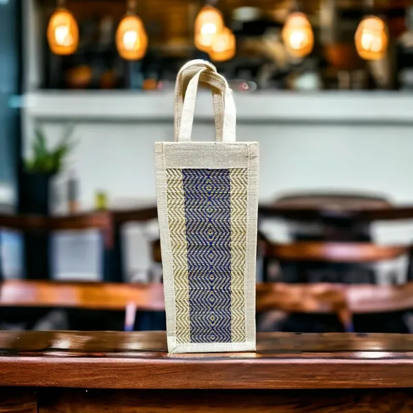 Madurkathi_River_Grass_Bottle_Bag
