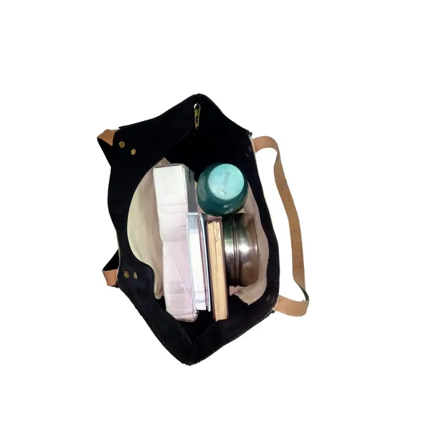 Canvas_Tote_Bag_With_Zip_And_Leather_Handle
