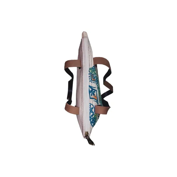 Canvas_Tote_Bag_With_Zip_And_Leather_Handle