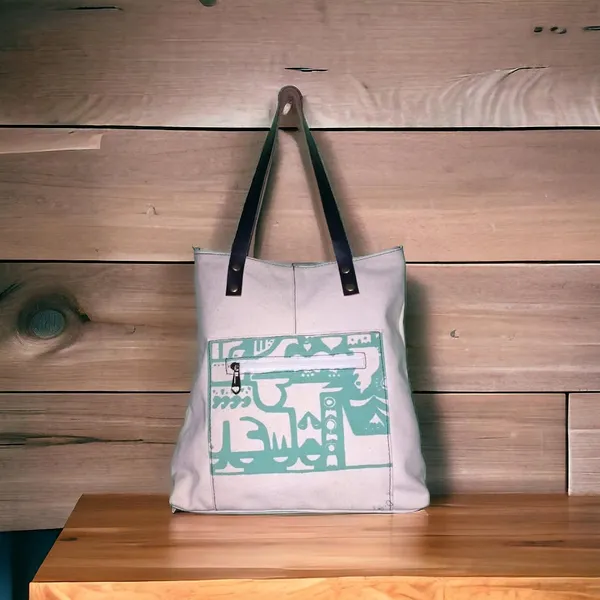 Canvas_Tote_Bag_With_Leather_Handle