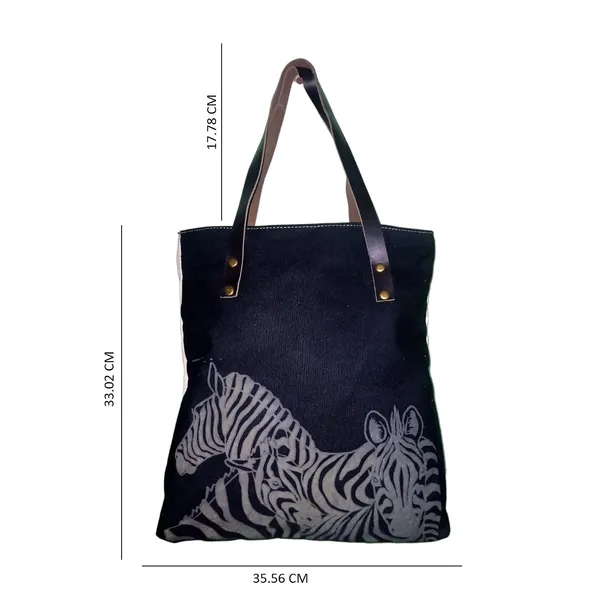 Canvas_Tote_Bag_With_Zip_And_Leather_Handle