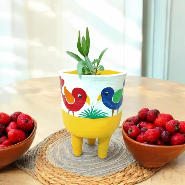 Handcrafted_Indoor_Outdoor_Planter