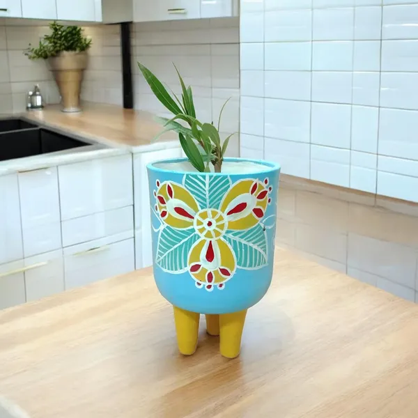 Indoor_Outdoor_Planter
