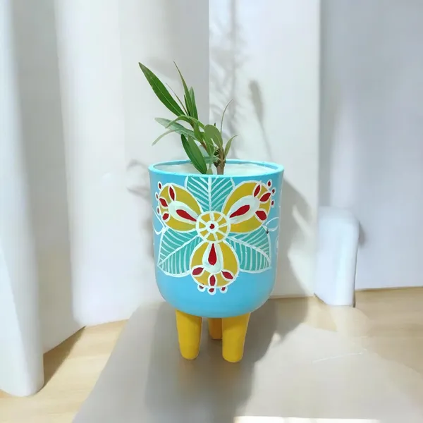 Indoor_Outdoor_Planter