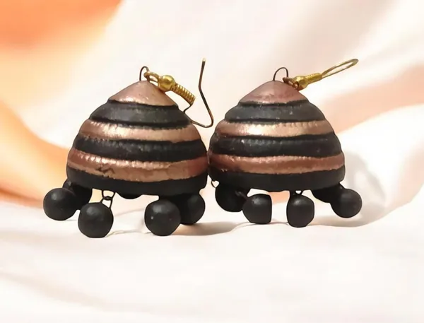 Terracotta_Jhumka_Earrings_For_Women