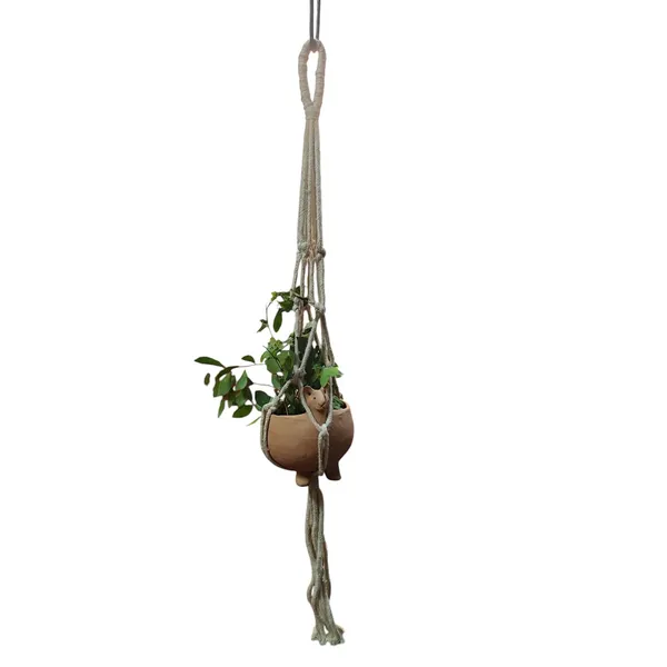 Macrame_Plant_Hanger_With_Terracotta_Planter