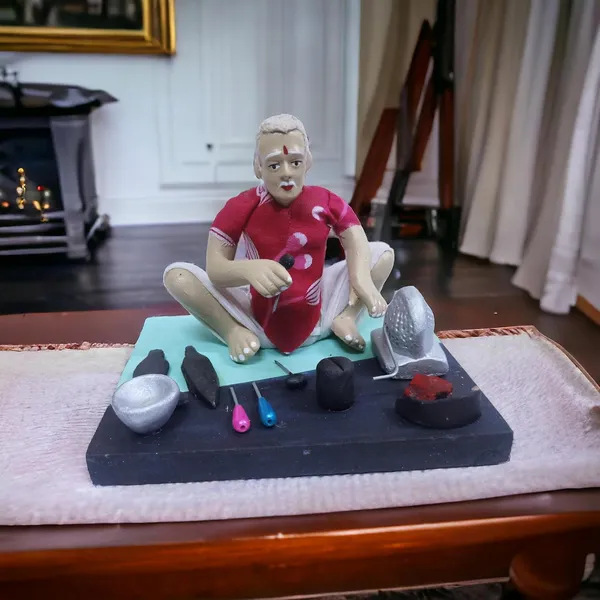 Clay_Doll_Human_Working_Figure
