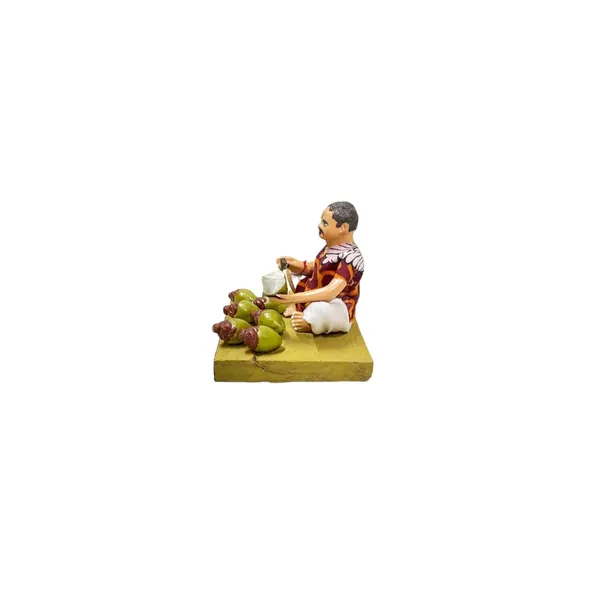 Clay_Miniature_Coconut_Seller_Figurine