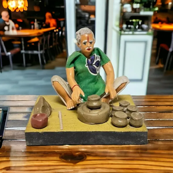 Clay_Human_Figure_Miniature
