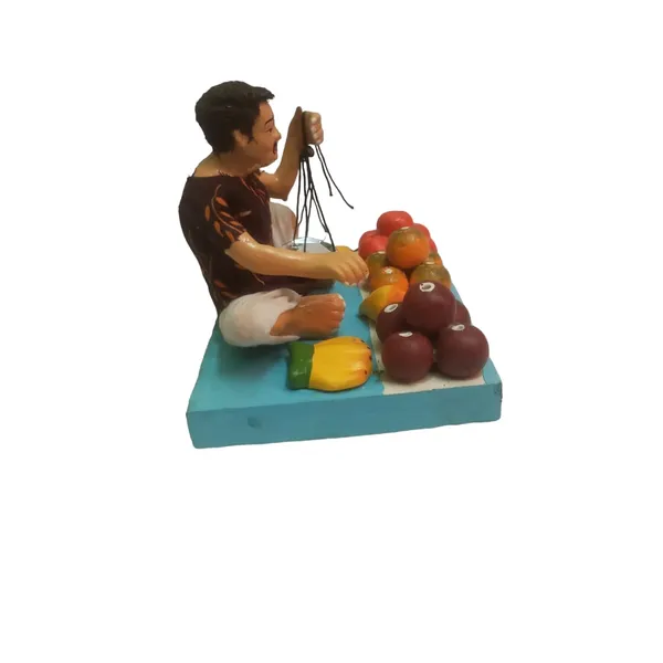 Clay_Miniature_Vegetable_Seller_Figure