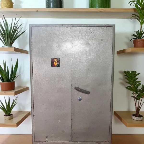 Handpainted_Canvas_Fridge_Magnet