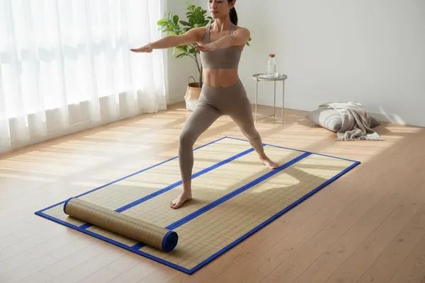 Korai_Grass_Floor_Mat