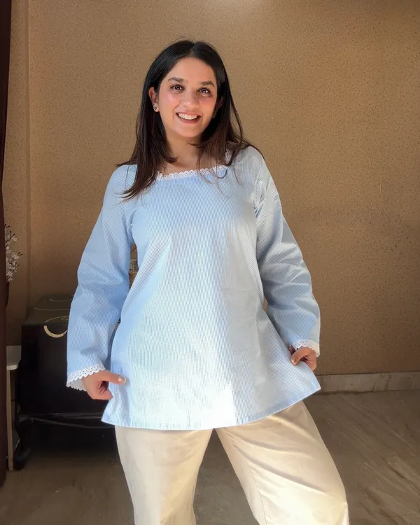 ZOYA_SHORT_KURTI_(WOMEN)
