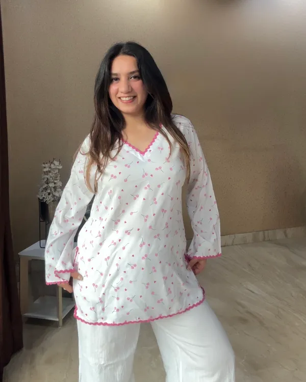 KAIRA_SHORT_KURTI_(WOMEN)